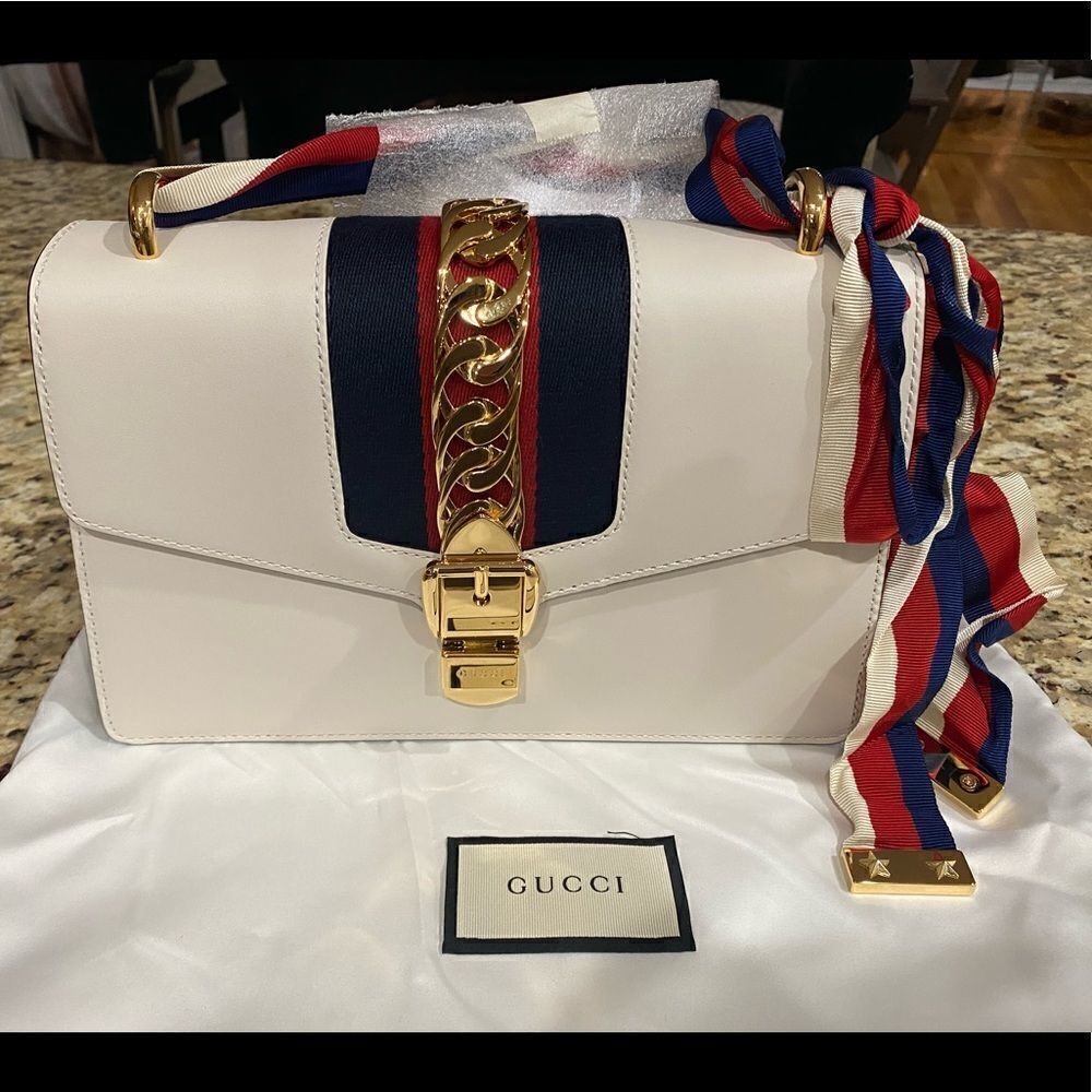 Gucci Sylvie White Leather Shoulder Bag - Picture 8 of 13